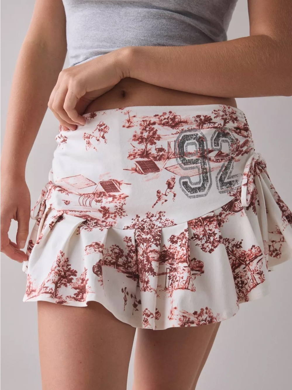 URBAN OUTFITTERS UO Out From Under Bec Pleated Micro Mini Skort Cream NEW NWOT